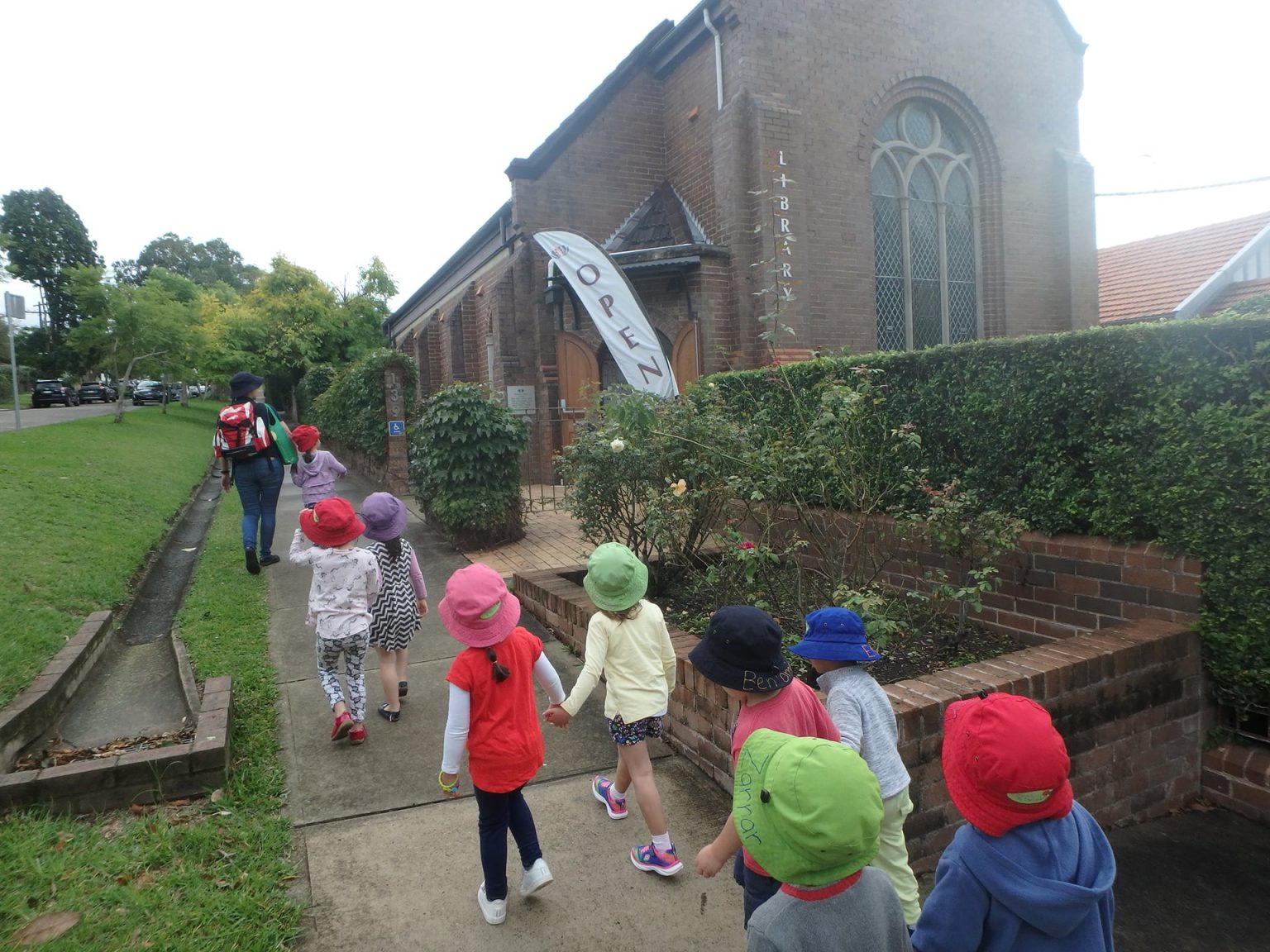 Child Care Artarmon Explore & Develop